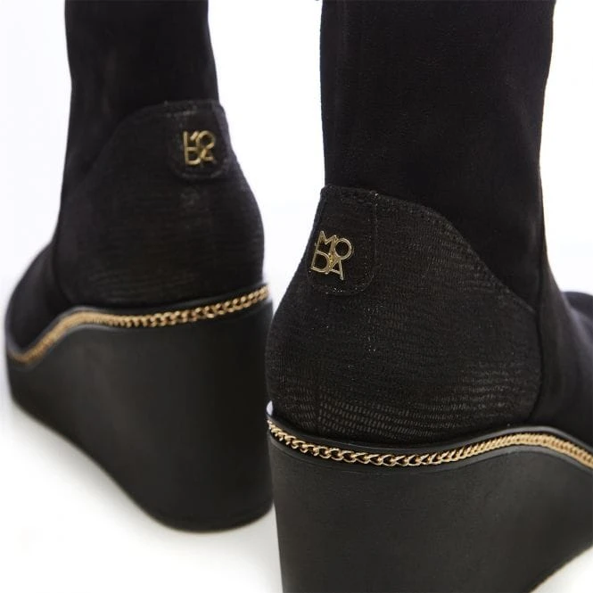 Alaina Black Alcantara 6 Alaina Black Alcantara - Image 6