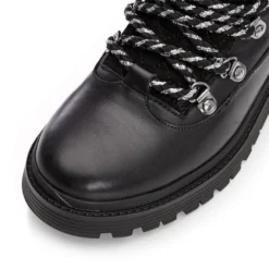 Analeece Black Leather -Step In Trendy Style analeece black leather p10636 67523 medium