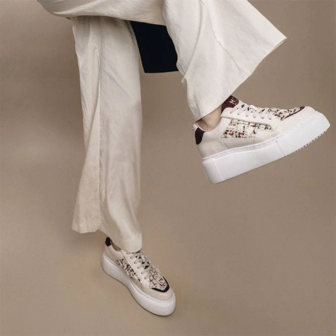 Avabelle Off White Fabric 2 Avabelle Off White Fabric - Image 2