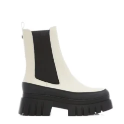 Diiva White Leather -Step In Trendy Style diiva white leather p12151 81447 medium