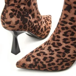 Evermore Leopard Textile -Step In Trendy Style evermore leopard textile p13948 92438 medium
