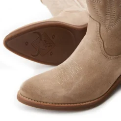 Fanntine Stone Suede -Step In Trendy Style fanntine stone suede p12831 88199 medium