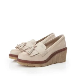 Gisela Cream Leather -Step In Trendy Style gisela cream leather p12794 91780 medium