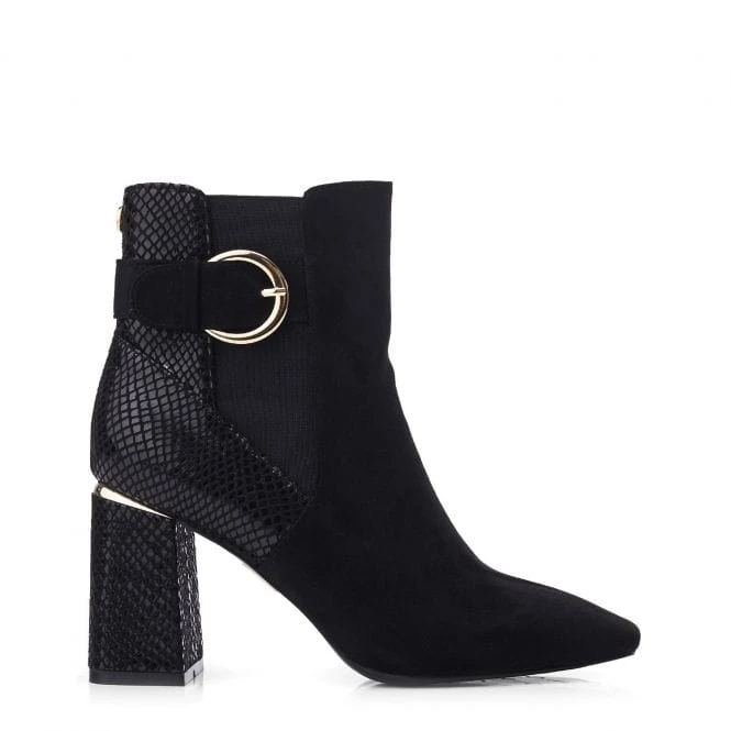 Kailee Black Alcantara 1 Kailee Black Alcantara