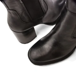 Kayari Black Leather -Step In Trendy Style kayari black leather p13739 90769 medium