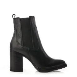 Kayari Black Leather