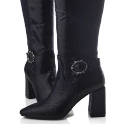 Saretta Navy Alcantara -Step In Trendy Style saretta navy alcantara p13915 92148 medium